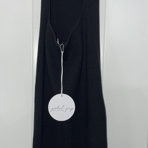 PETAL + PUP EXCLUSIVES Ribbed Knit V-Neck  CrissCross Sweater Bodycon Dress M L - Picture 9 of 11